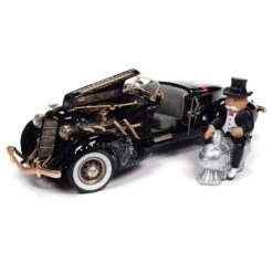 1:18 1935 Auburn 851 Sportster With Monopoly Figure 10 1:18 1935 Auburn 851 Sportster With Monopoly Figure -Toy Sale Store AWSS140 4