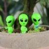 GIFT REPUBLIC Mini Plant Pot Glow In The Dark Aliens 2 GIFT REPUBLIC Mini Plant Pot Glow In The Dark Aliens -Toy Sale Store GR830017 3
