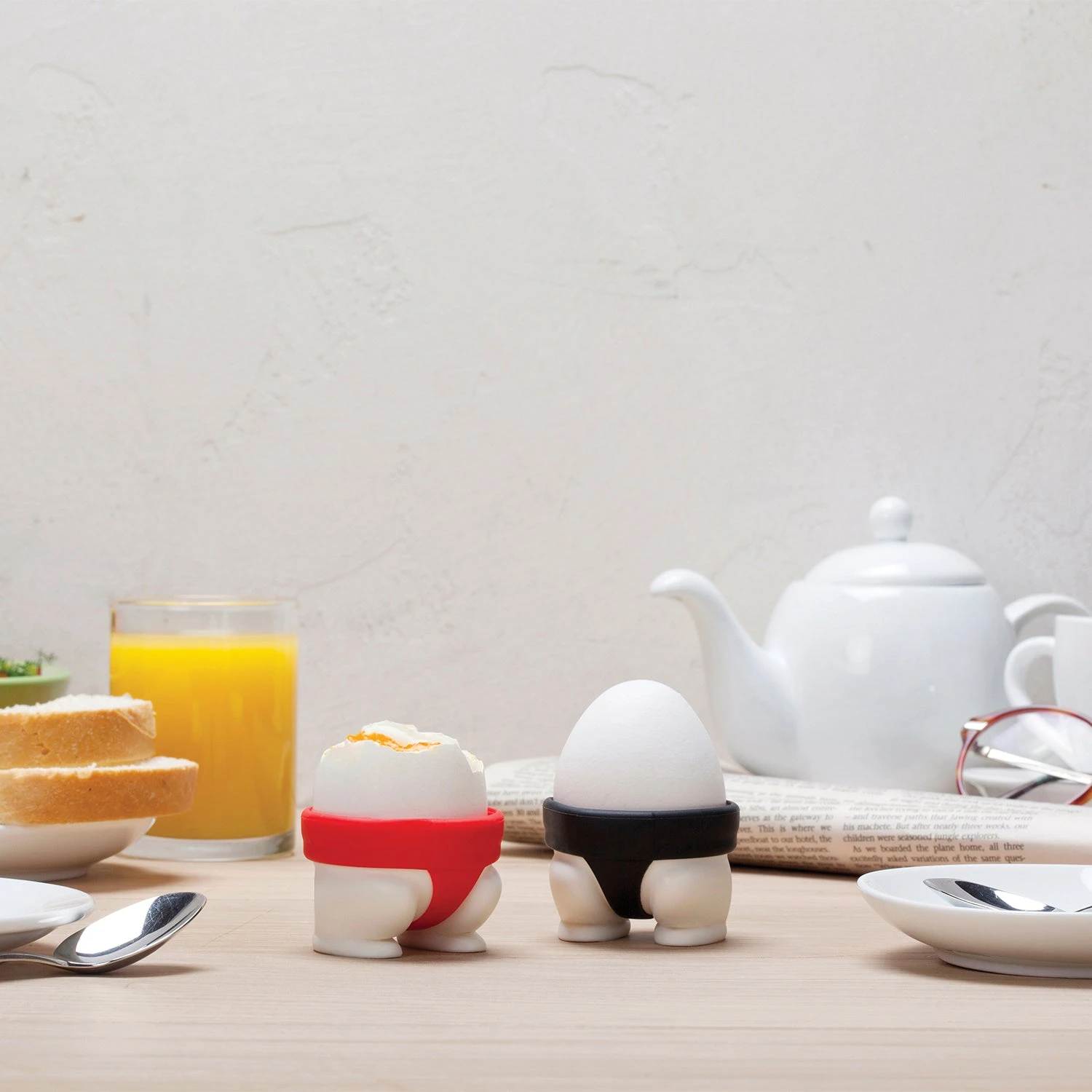 Sumo Eggs - Egg Cups 5 Sumo Eggs - Egg Cups - Image 3