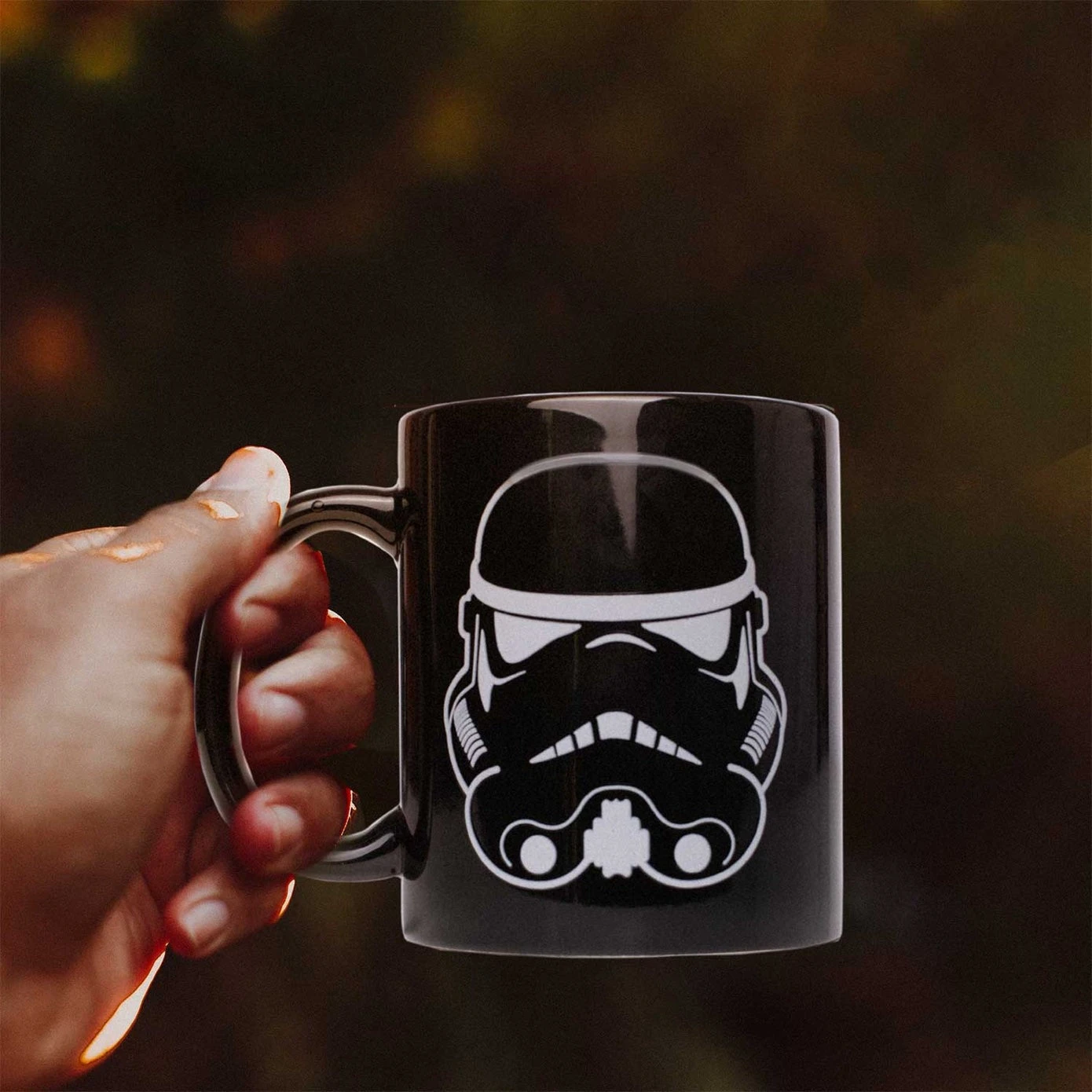 Thumbs Up! - Original Stormtrooper Heat Changing Mug 7 Thumbs Up! - Original Stormtrooper Heat Changing Mug - Image 5
